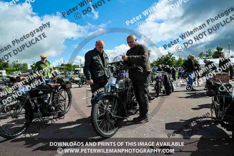 Vintage motorcycle club;eventdigitalimages;no limits trackdays;peter wileman photography;vintage motocycles;vmcc banbury run photographs